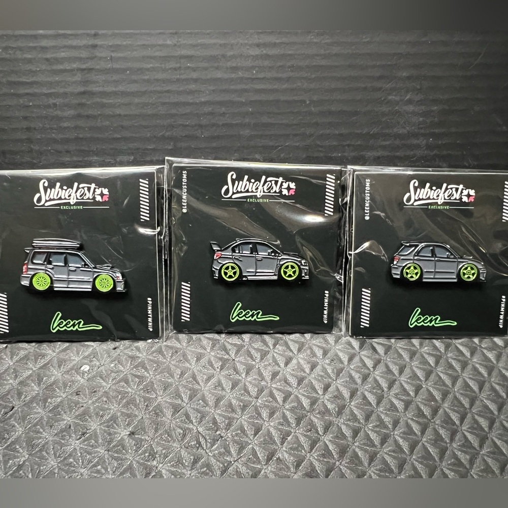 Leen Customs Subaru Pins